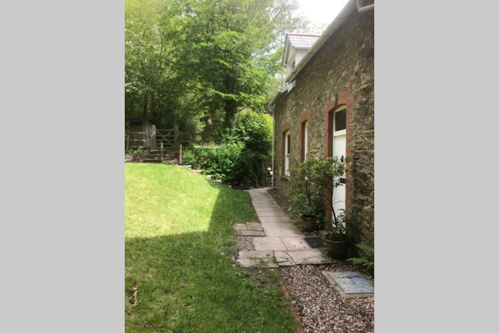 Peaceful Cottage, Close To Coast & Moor Parracombe Екстериор снимка